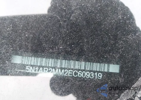 2014 Nissan Pathfinder Sv z USA, uszkodzony, nr VIN 5N1AR2MM2EC609319